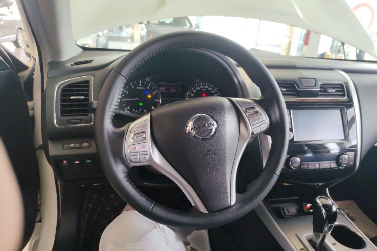 Used Nissan Teana 2016 Revised Version 2.0L XL Comfort Edition Steering Wheel
