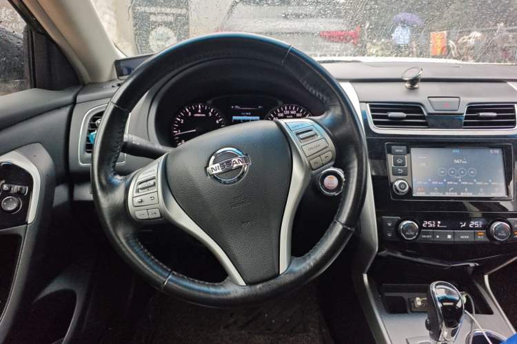 Used Nissan Teana 2016 2.0L XL Comfort Edition Steering Wheel