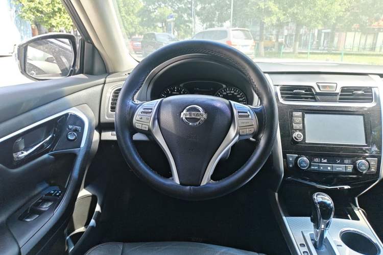 Used Nissan Teana 2016 Revised Version 2.0L XL Comfort Edition Steering Wheel