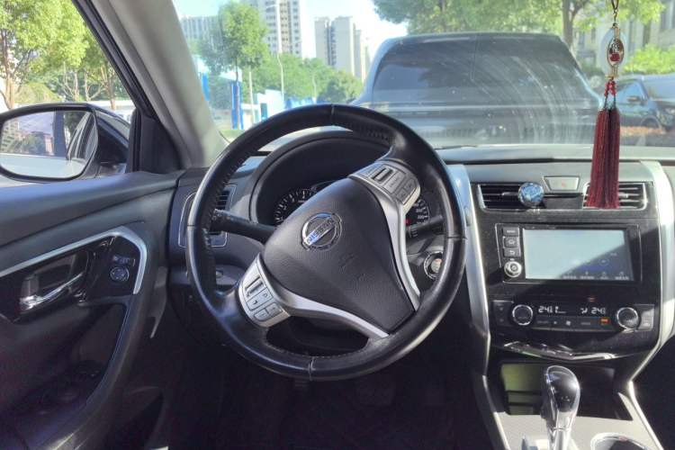 Used Nissan Teana 2016 2.0L XL Comfort Edition Steering Wheel