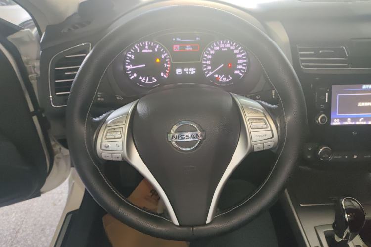 Used Nissan Teana 2016 Revised Version 2.0L XL Comfort Edition Steering Wheel