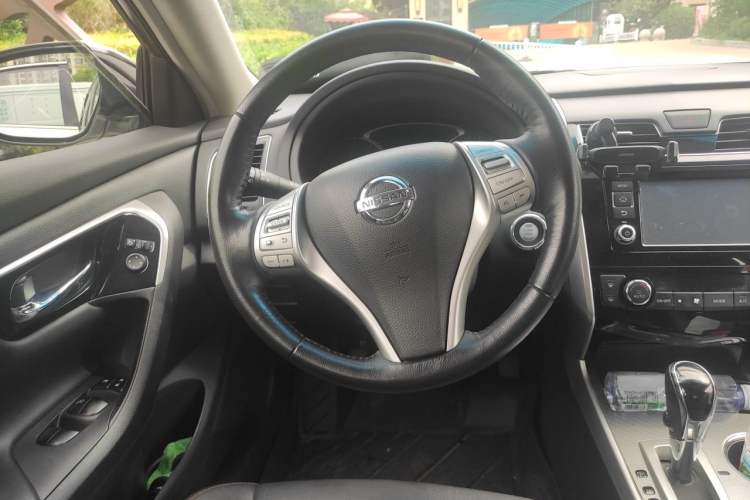 Used Nissan Teana 2016 Revised Version 2.0L XL Comfort Edition Steering Wheel