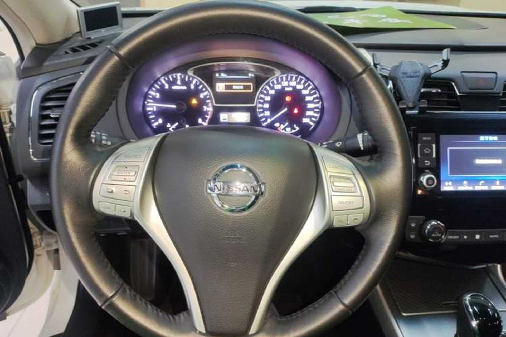 Used Nissan Teana 2016 Revised Version 2.0L XL Comfort Edition Steering Wheel