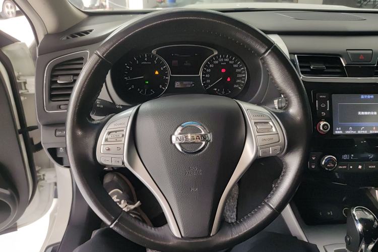 Used Nissan Teana 2016 Revised Version 2.0L XL Comfort Edition Steering Wheel