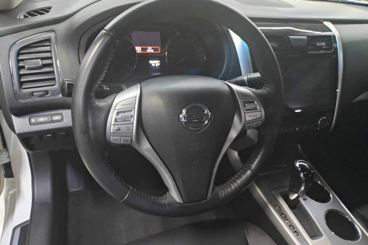 Used Nissan Teana 2016 Revised Version 2.0L XL Comfort Edition Steering Wheel