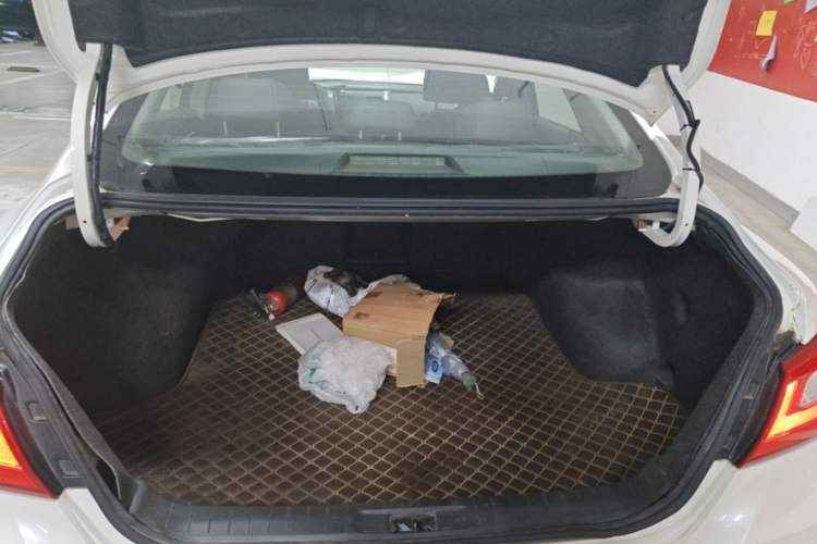Used Nissan Teana 2016 Revised Version 2.0L XL Comfort Edition Trunk