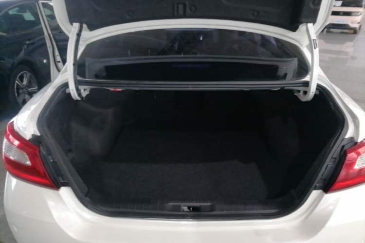 Used Nissan Teana 2016 Revised Version 2.0L XL Comfort Edition Trunk