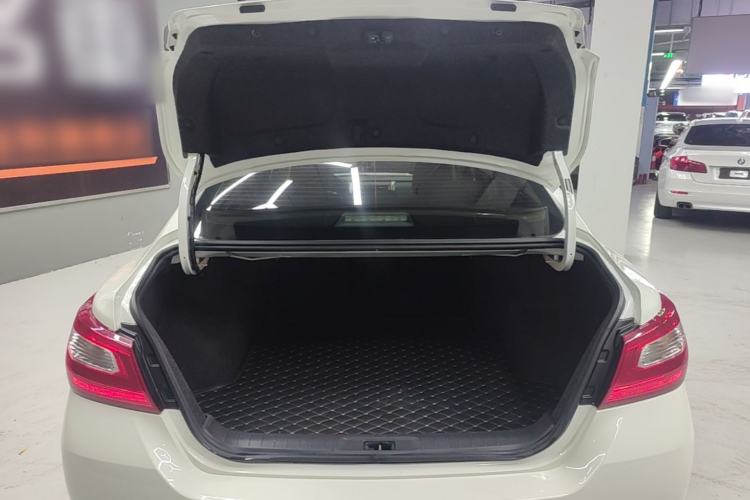 Used Nissan Teana 2016 2.0L XL Comfort Edition Trunk