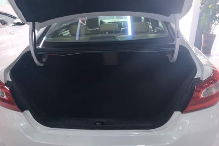 Used Nissan Teana 2016 Revised Version 2.0L XL Comfort Edition Trunk