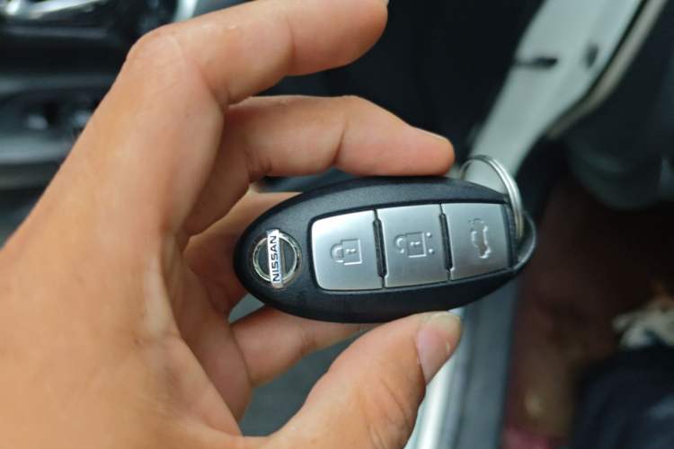 Used Nissan Teana 2016 Revised Version 2.0L XL Comfort Edition Vehicle Key