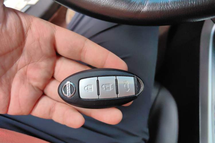Used Nissan Teana 2016 Revised Version 2.0L XL Comfort Edition Vehicle Key