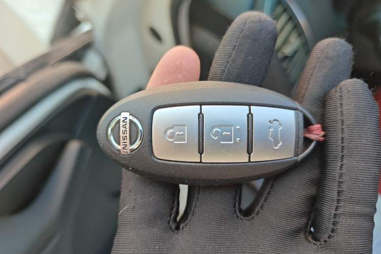 Used Nissan Teana 2016 Revised Version 2.0L XL Comfort Edition Vehicle Key