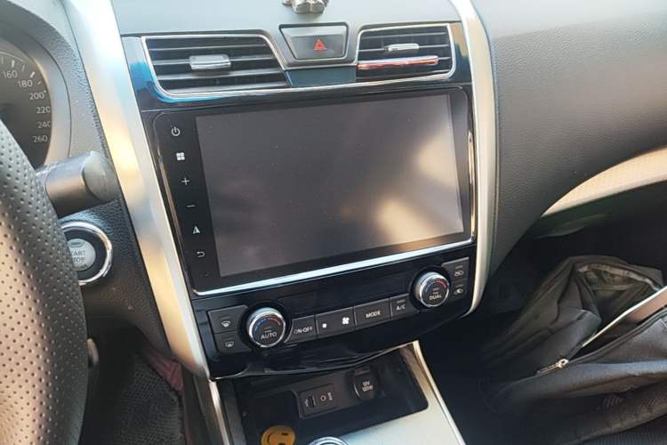 Used Nissan Teana 2018 2.0L XL Smart Upgrade Edition Audio And AC Panel