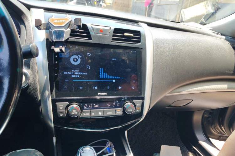 Used Nissan Teana 2018 2.0L XL Smart Upgrade Edition Audio And AC Panel