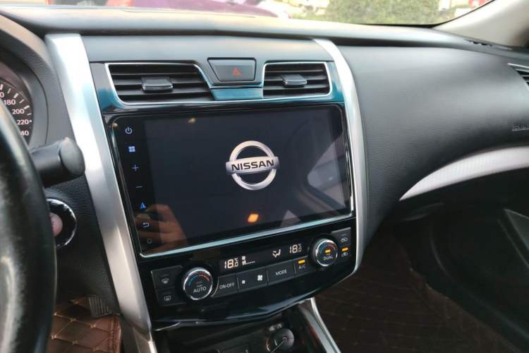 Used Nissan Teana 2018 2.0L XL Smart Upgrade Edition Audio And AC Panel