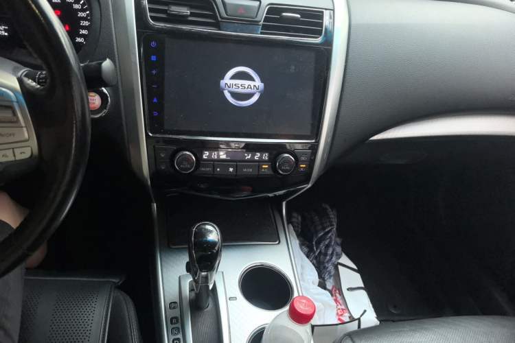 Used Nissan Teana 2018 2.0L XL Smart Upgrade Edition Audio And AC Panel
