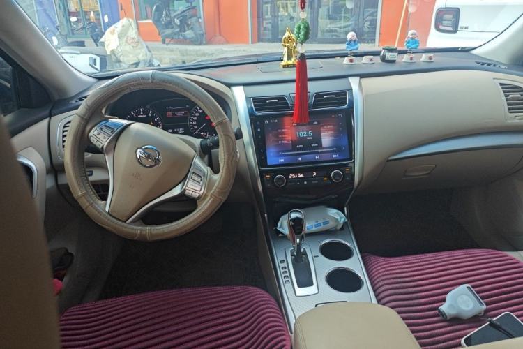 Used Nissan Teana 2018 2.0L XL Smart Upgrade Edition Center Console