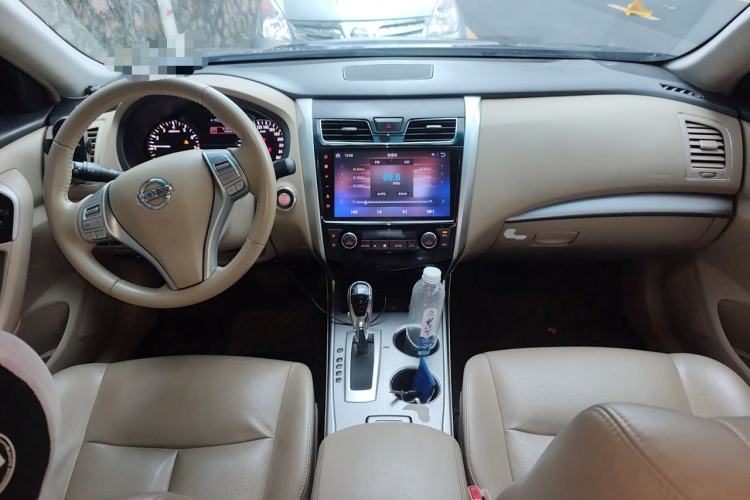 Used Nissan Teana 2018 2.0L XL Smart Upgrade Edition Center Console