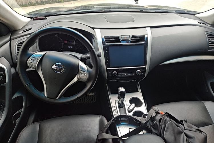Used Nissan Teana 2018 2.0L XL Smart Upgrade Edition Center Console