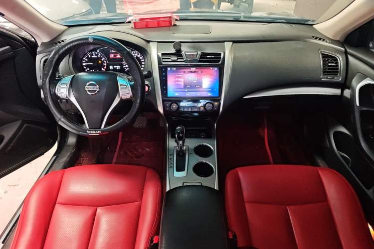 Used Nissan Teana 2018 2.0L XL Smart Upgrade Edition Center Console