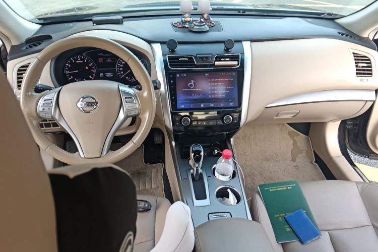 Used Nissan Teana 2018 2.0L XL Smart Upgrade Edition Center Console