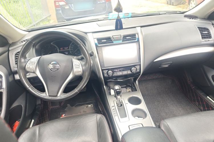 Used Nissan Teana 2018 2.0L XL Smart Upgrade Edition Center Console