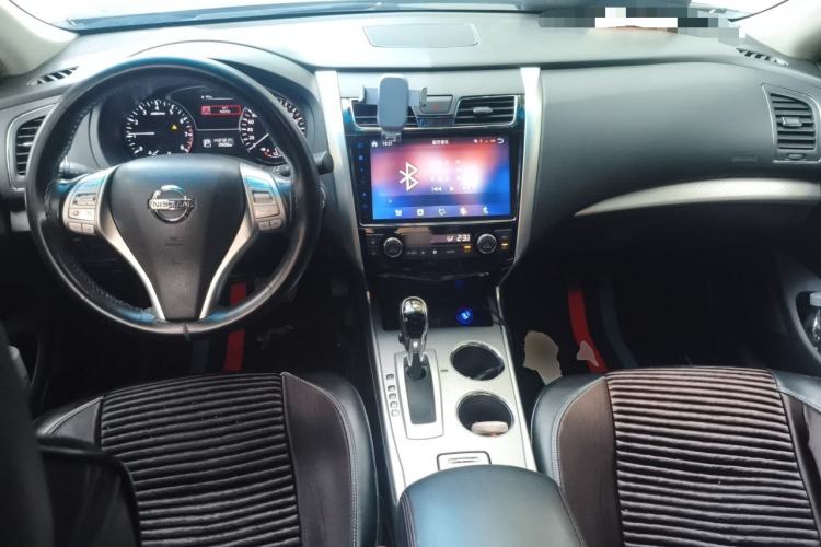 Used Nissan Teana 2018 2.0L XL Smart Upgrade Edition Center Console