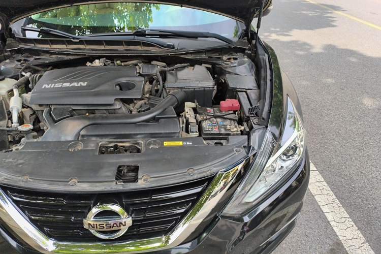Used Nissan Teana 2018 2.0L XL Smart Upgrade Edition Engine Bay Left