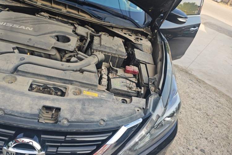 Used Nissan Teana 2018 2.0L XL Smart Upgrade Edition Engine Bay Left
