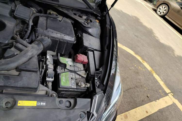Used Nissan Teana 2018 2.0L XL Smart Upgrade Edition Engine Bay Left