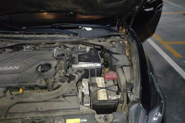 Used Nissan Teana 2018 2.0L XL Smart Upgrade Edition Engine Bay Left