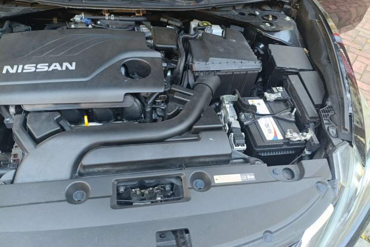 Used Nissan Teana 2018 2.0L XL Smart Upgrade Edition Engine Bay Left