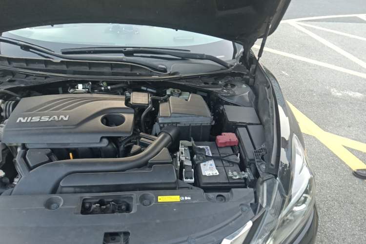 Used Nissan Teana 2018 2.0L XL Smart Upgrade Edition Engine Bay Left