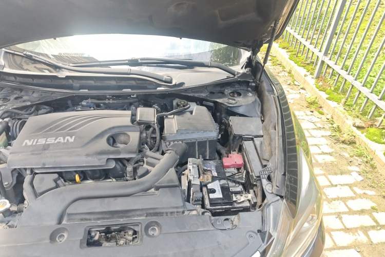 Used Nissan Teana 2018 2.0L XL Smart Upgrade Edition Engine Bay Left