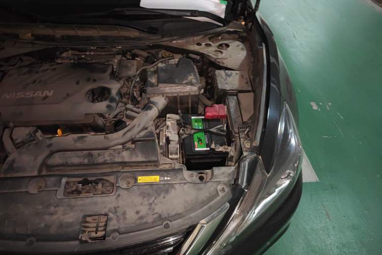 Used Nissan Teana 2018 2.0L XL Smart Upgrade Edition Engine Bay Left