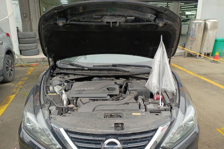 Used Nissan Teana 2018 2.0L XL Smart Upgrade Edition Engine Bay
