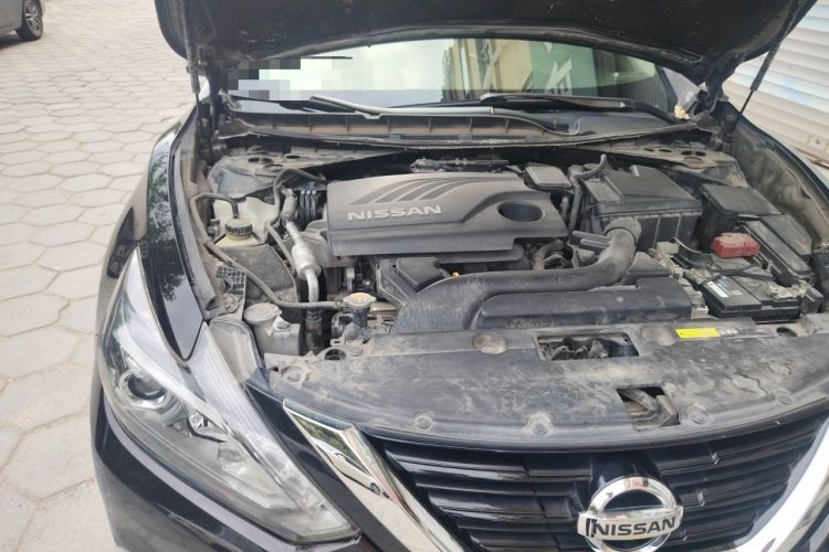 Used Nissan Teana 2018 2.0L XL Smart Upgrade Edition Engine Bay Right