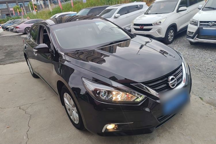Used Nissan Teana 2018 2.0L XL Smart Upgrade Edition Front Right 45 Deg