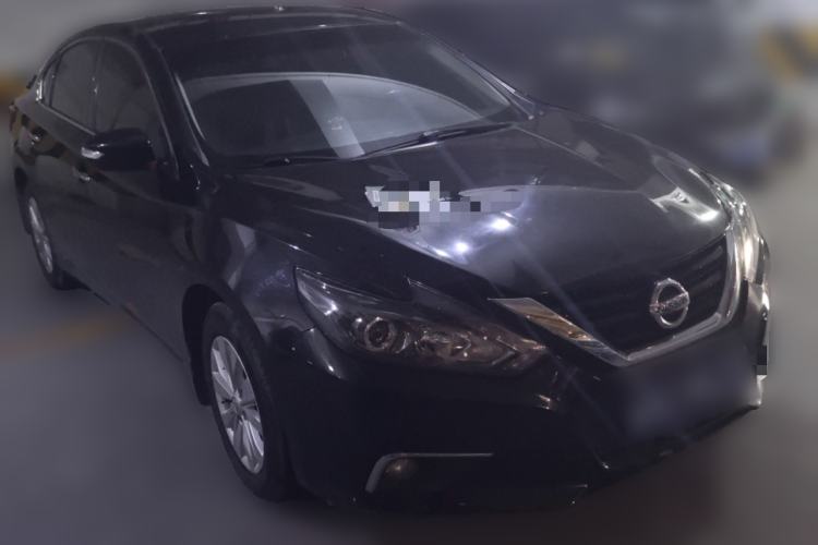 Used Nissan Teana 2018 2.0L XL Smart Upgrade Edition Front Right 45 Deg