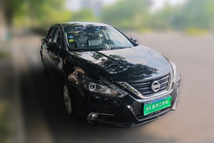 Used Nissan Teana 2018 2.0L XL Smart Upgrade Edition Front Right 45 Deg