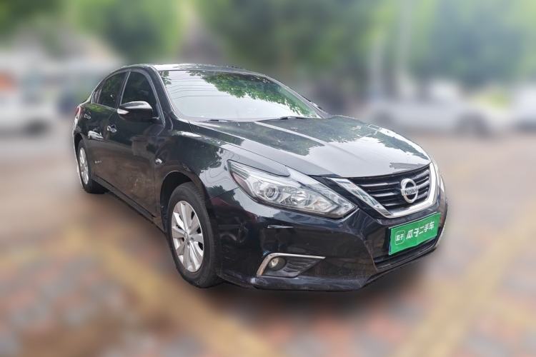 Used Nissan Teana 2018 2.0L XL Smart Upgrade Edition Front Right 45 Deg