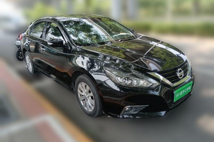Used Nissan Teana 2018 2.0L XL Smart Upgrade Edition Front Right 45 Deg