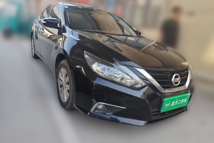 Used Nissan Teana 2018 2.0L XL Smart Upgrade Edition Front Right 45 Deg