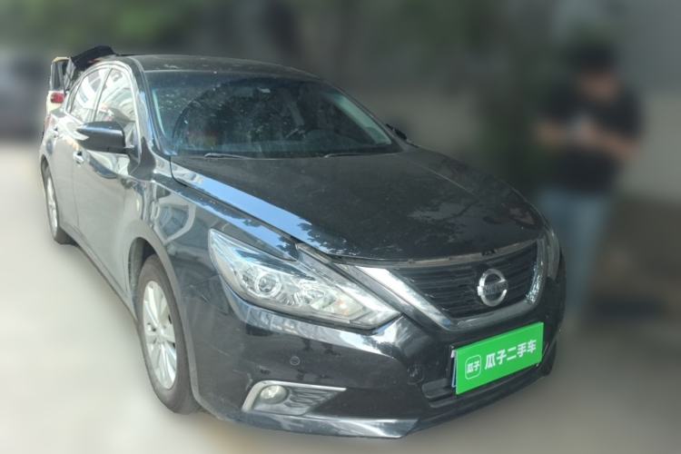 Used Nissan Teana 2018 2.0L XL Smart Upgrade Edition Front Right 45 Deg