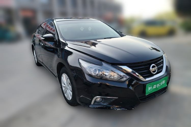 Used Nissan Teana 2018 2.0L XL Smart Upgrade Edition Front Right 45 Deg