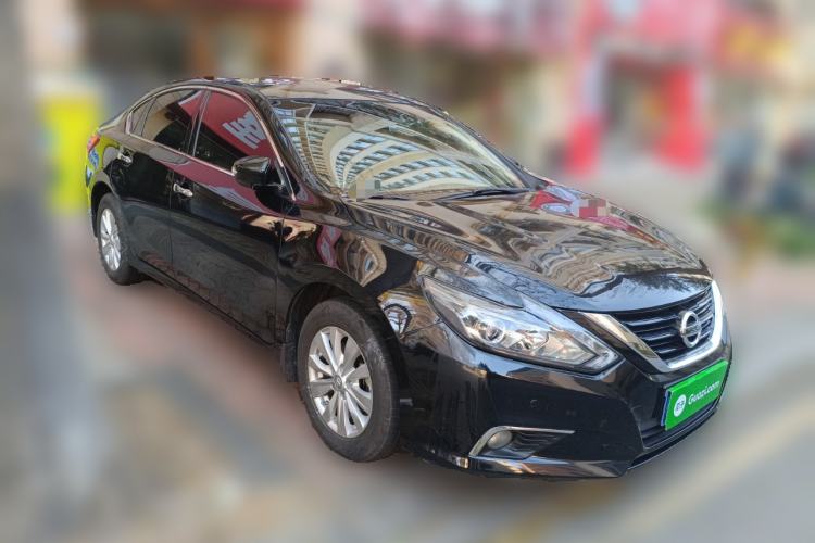 Used Nissan Teana 2018 2.0L XL Smart Upgrade Edition Front Right 45 Deg