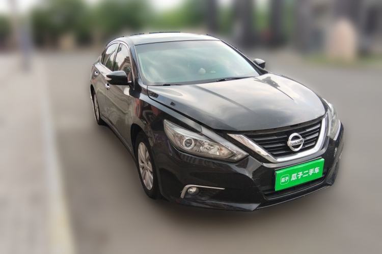 Used Nissan Teana 2018 2.0L XL Smart Upgrade Edition Front Right 45 Deg