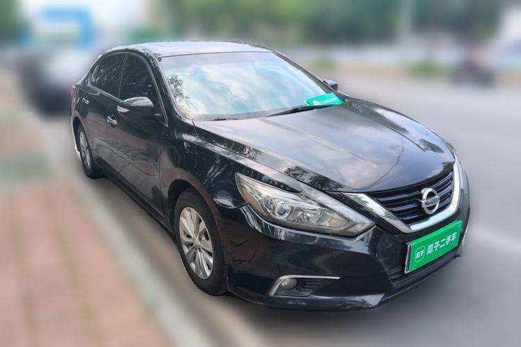 Used Nissan Teana 2018 2.0L XL Smart Upgrade Edition Front Right 45 Deg