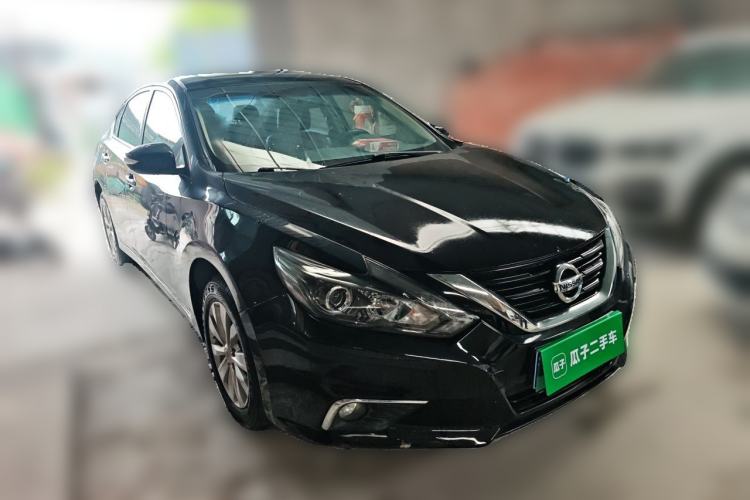 Used Nissan Teana 2018 2.0L XL Smart Upgrade Edition Front Right 45 Deg