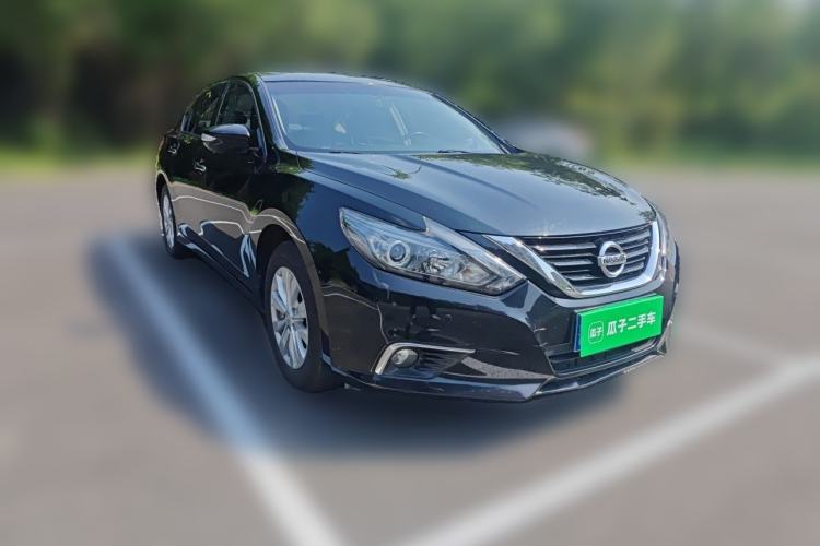 Used Nissan Teana 2018 2.0L XL Smart Upgrade Edition Front Right 45 Deg